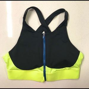 Fabletics high supper sports bra